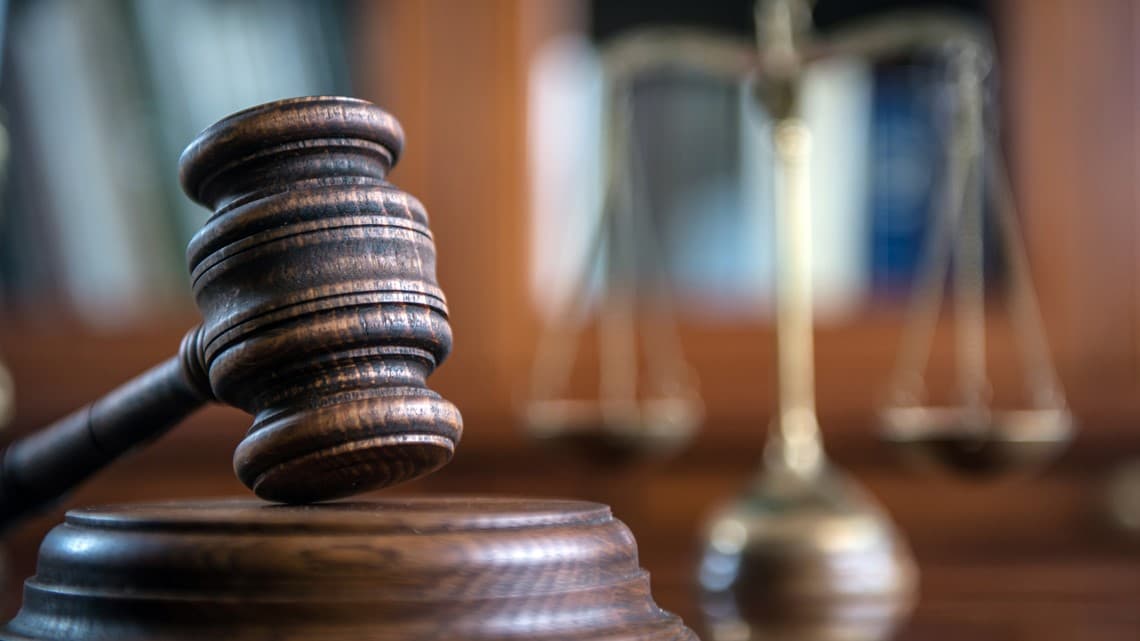 Couple Sues Surrogate for Not Aborting Baby with Cleft Lip