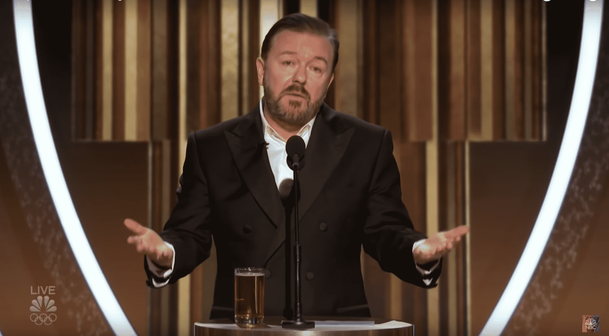 Ricky Gervais Skewers Everyone From Apple to Hollywood in His Full Golden Globes Monologue