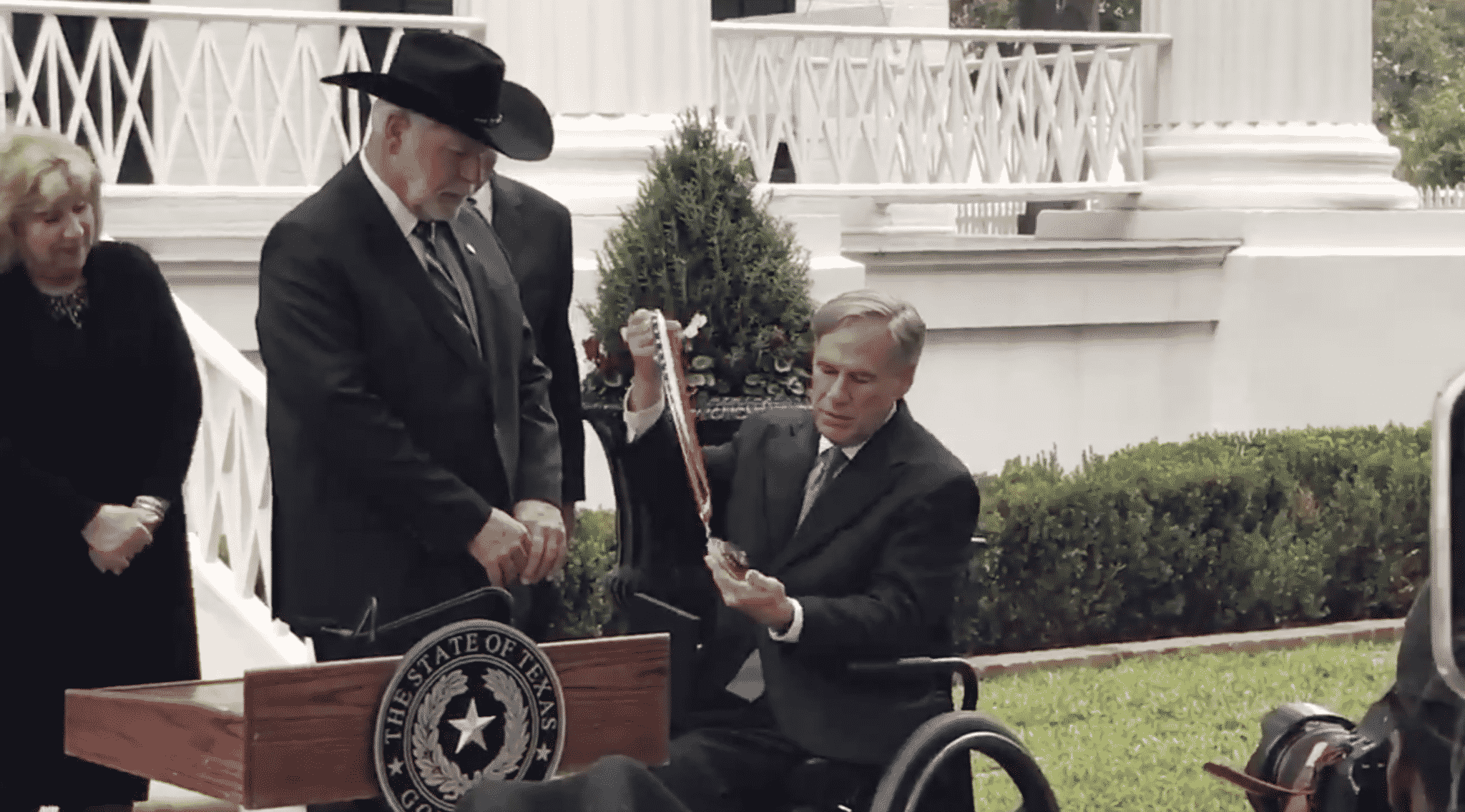 Texas Governor Awards Medal of Courage to the Man Who Stopped Gunman in Church Shooting