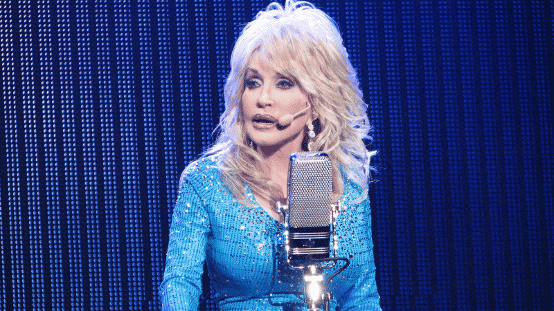 Petition to Replace Confederate Statues with Dolly Parton Gains Steam