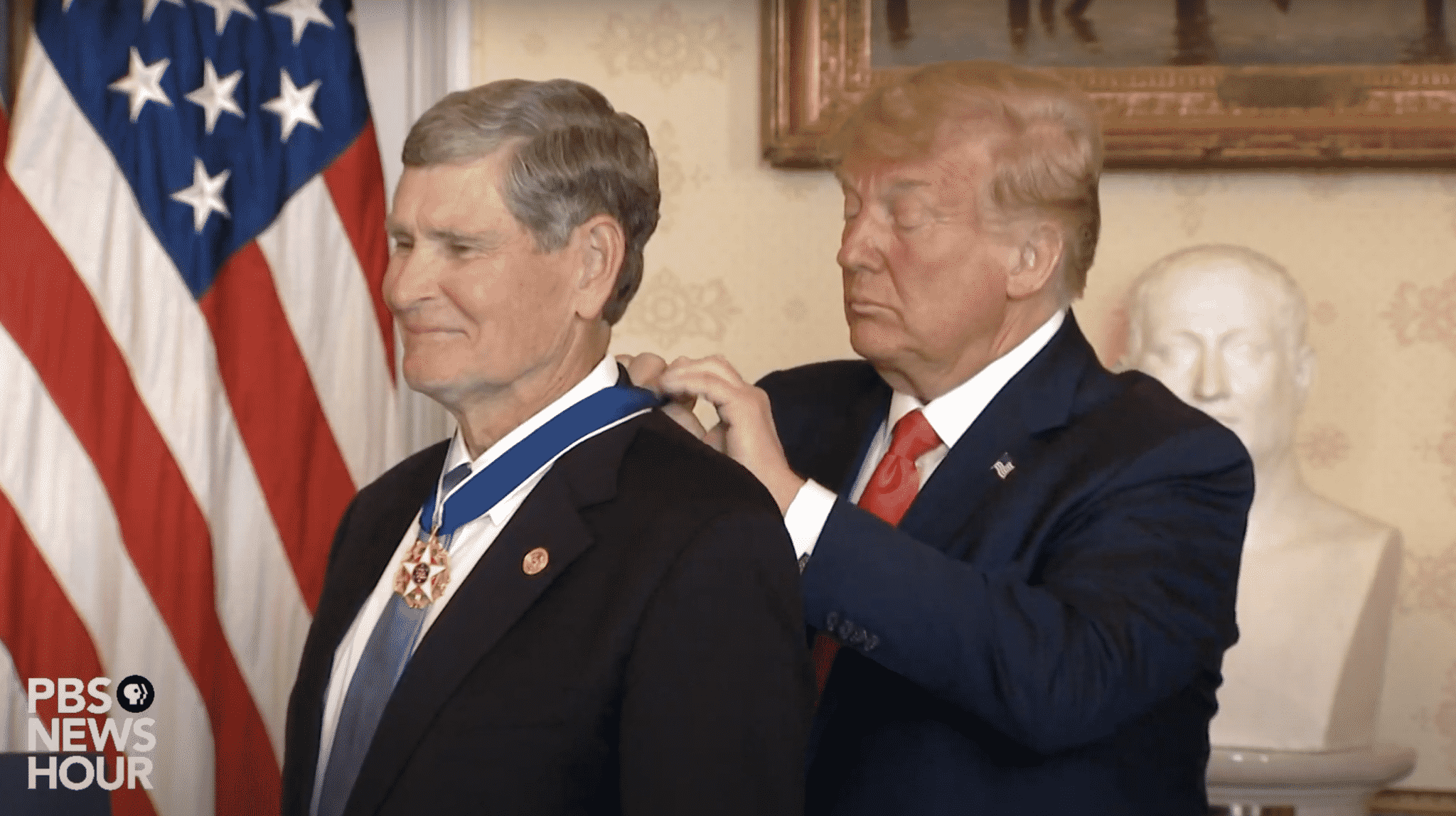 Trump Presents Medal of Freedom to Ex-Olympic Runner and Congressman