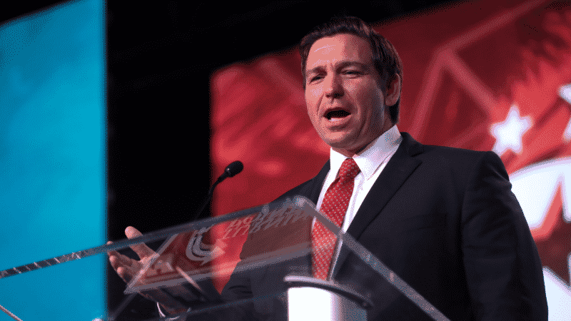 Major Florida School District Backtracks on Mask Mandate After DeSantis Order