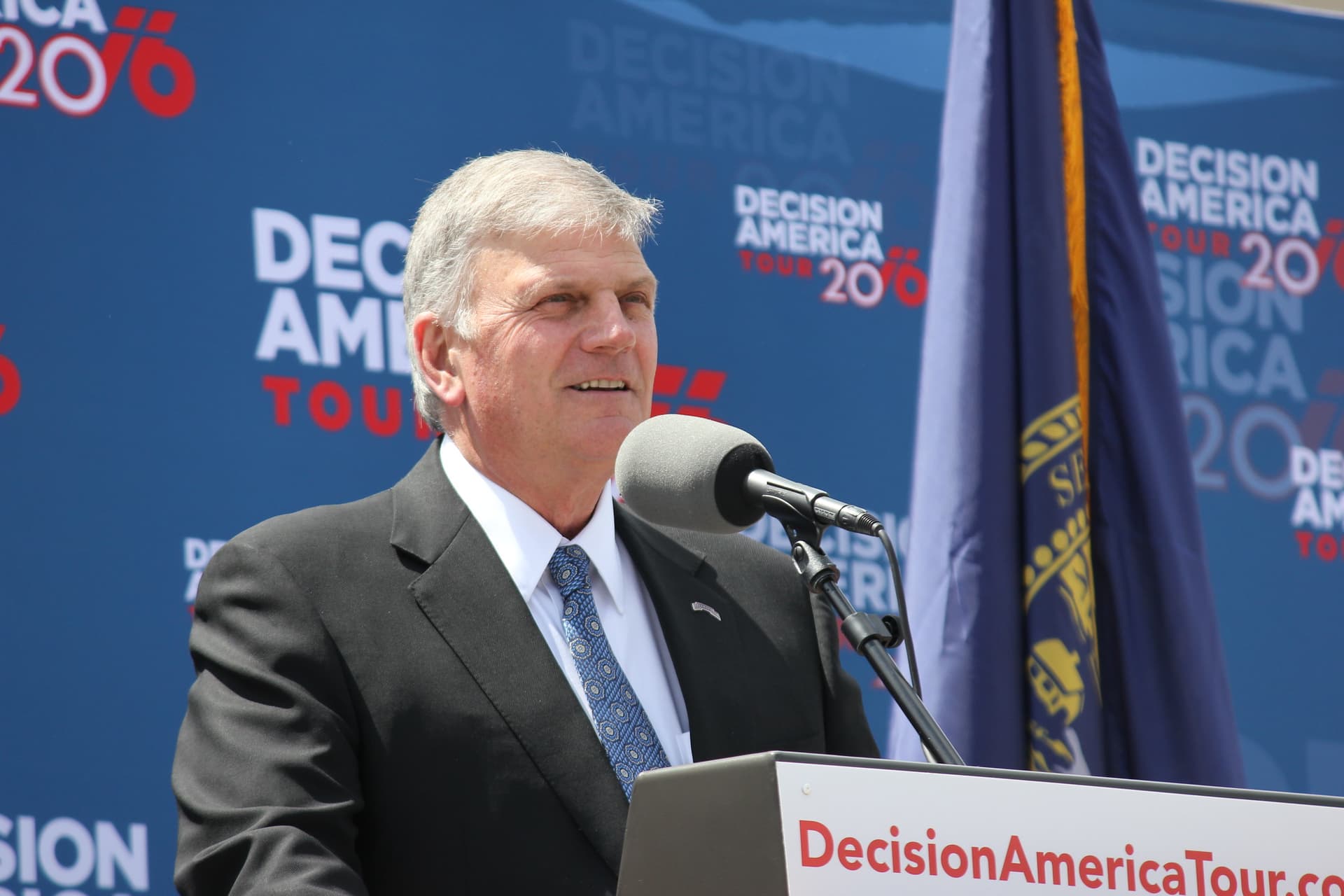 Franklin Graham Blasts Biden Administration for Raising LGBT Flag at Vatican: 'What an Insult'