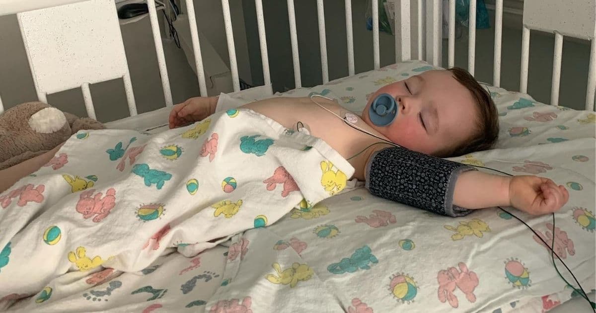 Concerned Mom Warns Parents After Toddler Suffers Extreme Thirst, Gets Diagnosed with Type 1 Diabetes