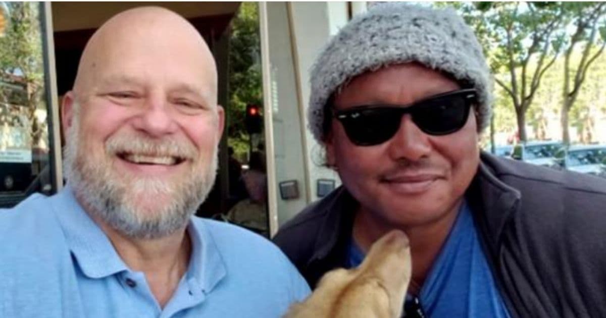 'The Art of Happiness': Stranger from Across the Country Helps CA Homeless Man Get Back on His Feet