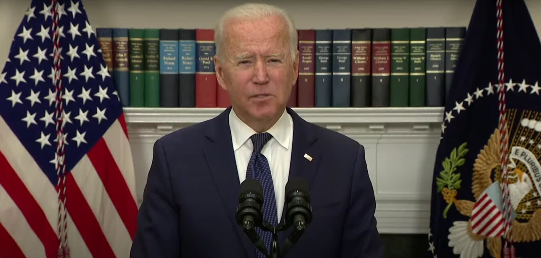 Biden Says Date for Evacuation Efforts in Afghanistan Could Be Extended —Taliban Issues Warning