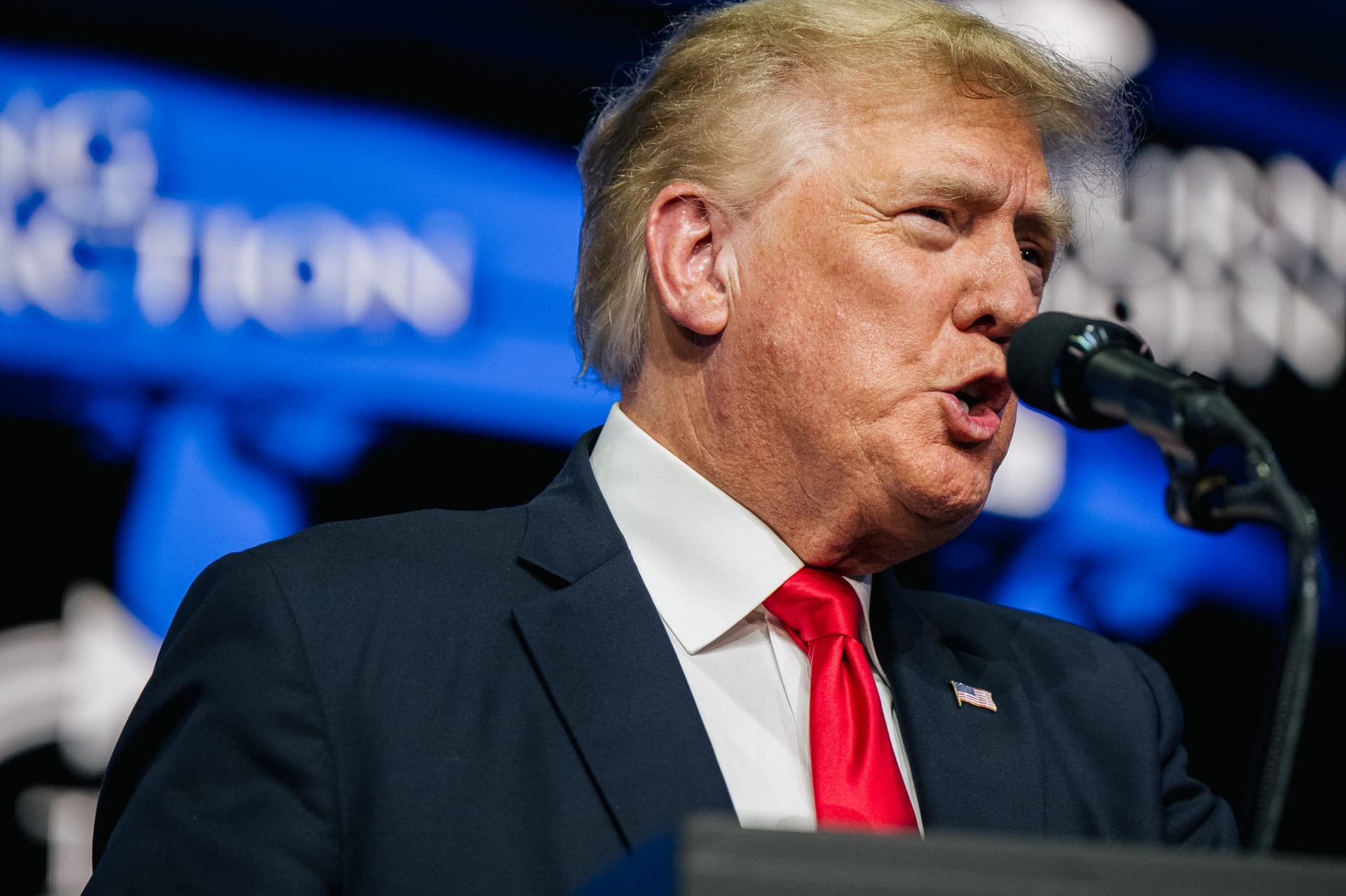Jan. 6 Committee Subpoenas 4 Close Aides and Allies of Trump