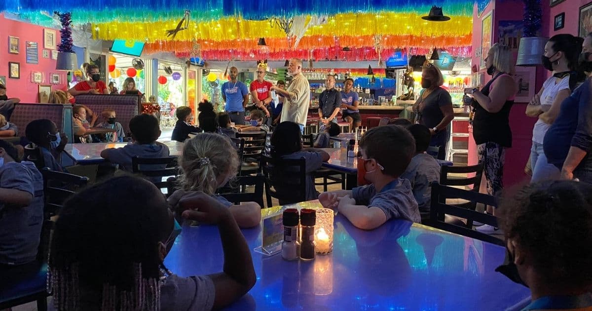 School Board Member Escorts Young Kids on Field Trip to Gay Bar, Community Furious When Pics Emerge