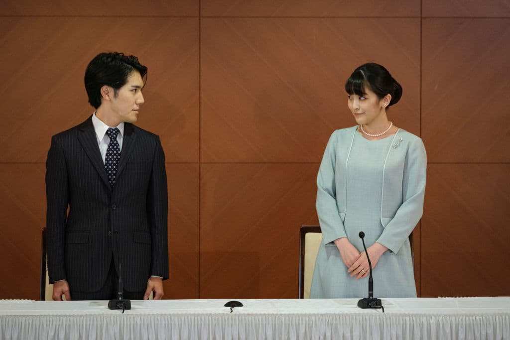 Real Life Fairy Tale: Japanese Princess Gives Up Royal Status to Marry Commoner