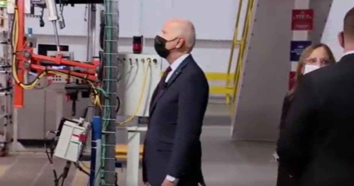 Video Shows the Panicked Look in Tour Guide’s Eyes As Biden Wanders Off in Car Factory