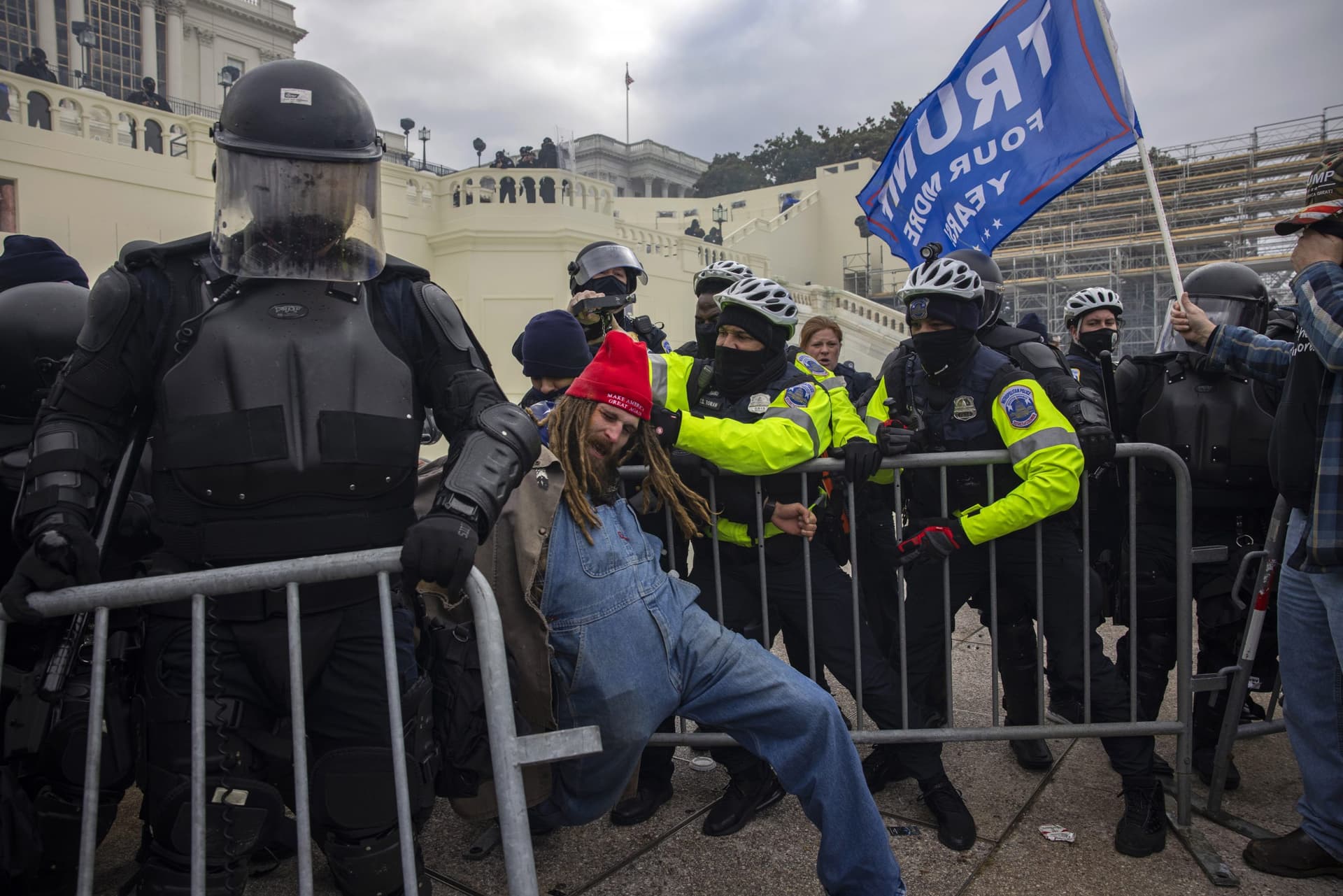 Poll: 29 Percent of Republicans Support Efforts to Arrest and Try People Accused of Rioting on Jan. 6