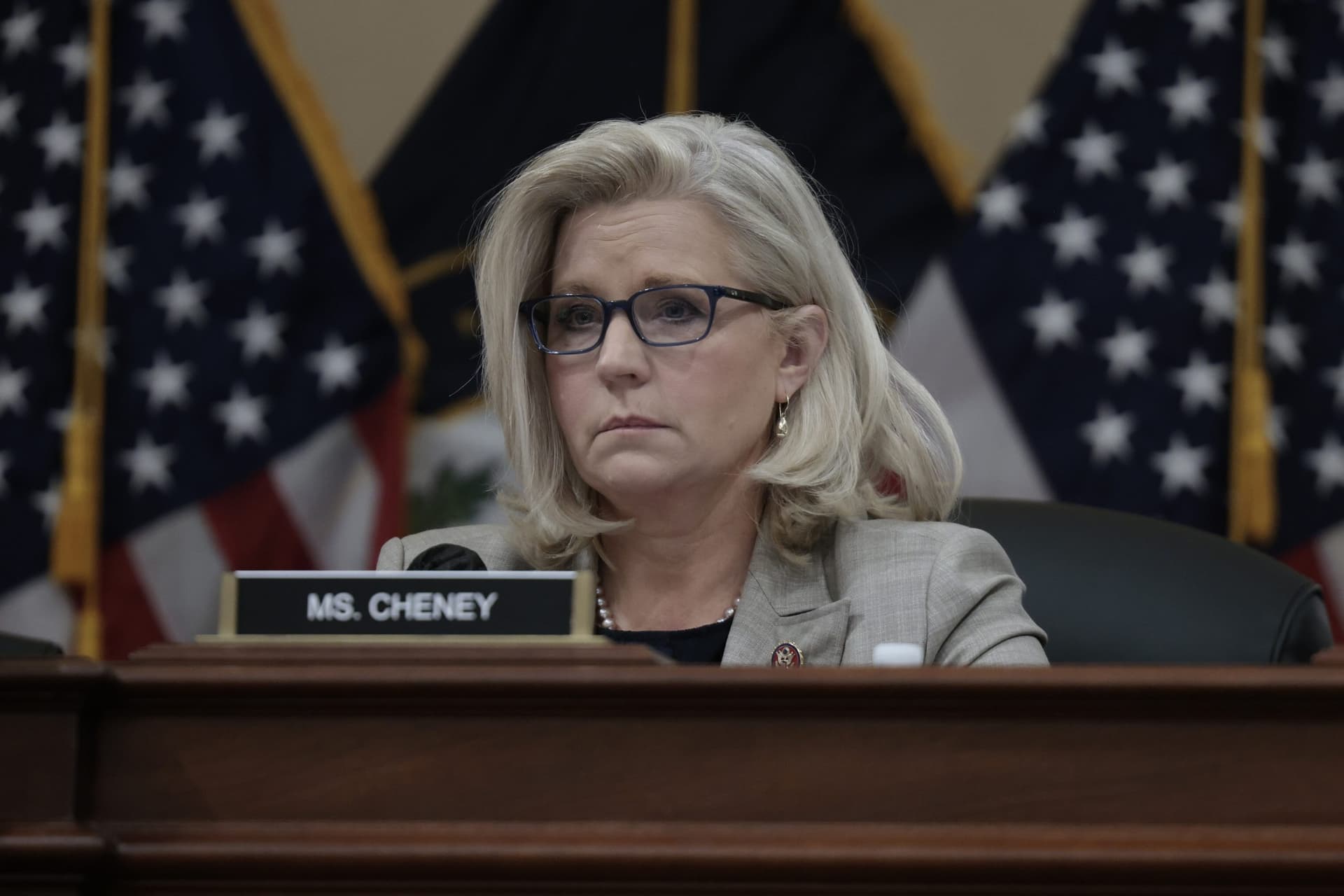 Liz Cheney Just Sent Letters Home for Christmas – And Look What We Found Missing