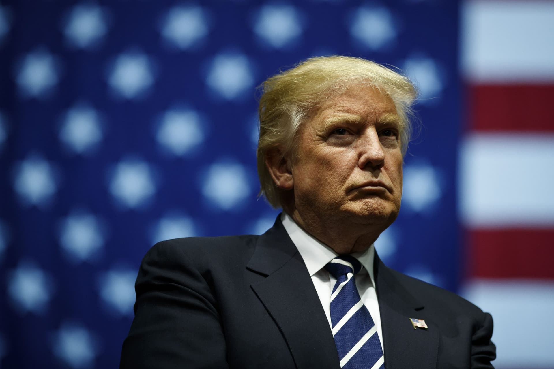 Biden Orders National Archives to Hand Over Trump’s White House Visitor Logs to Jan. 6 Committee