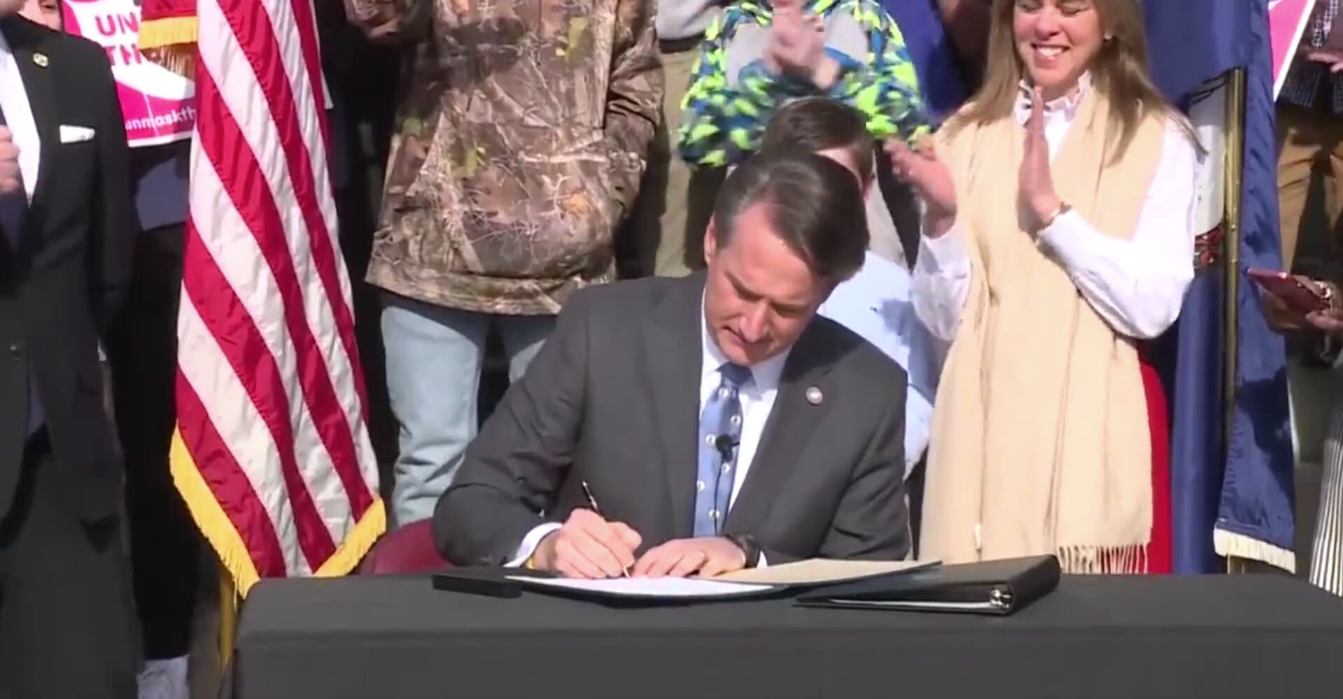 Youngkin Signs Bill Banning School Mask Mandates in Virginia