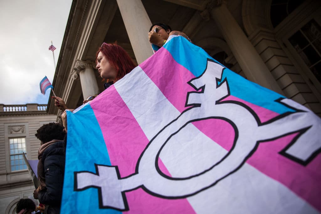 GOP Governor Vetoes Bill Banning Transgender Athletes From Womenâs Sports