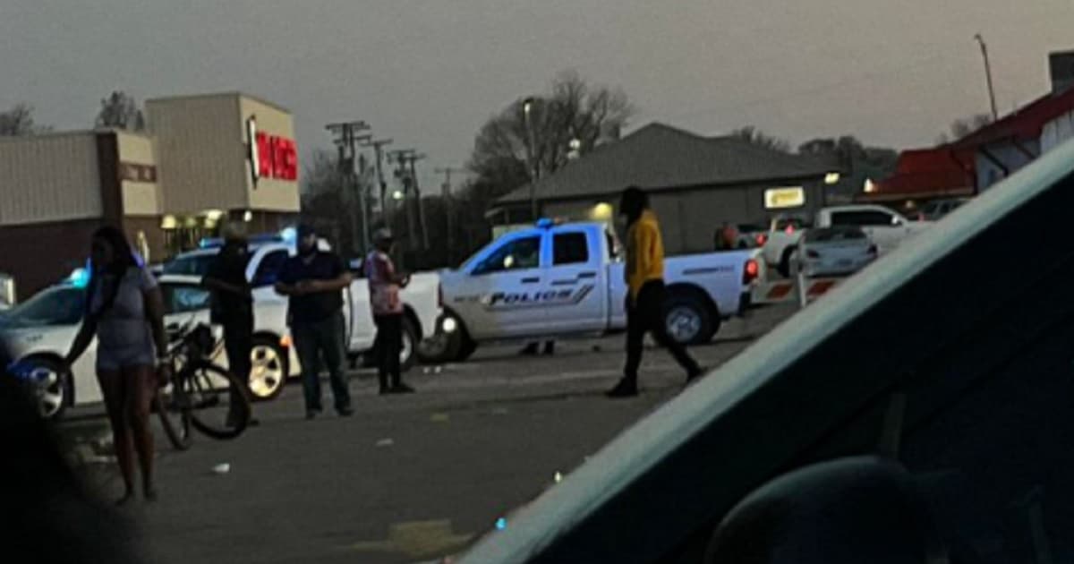 Chaos at Arkansas Charity Event, Troopers Confirm One Dead and at Least 25 Others Shot