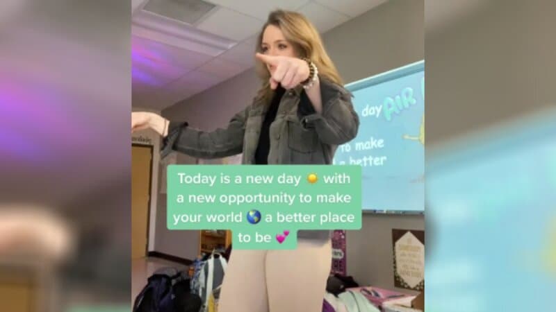 Teacher Shares With Her Students Valuable Lessons She Wishes She Knew