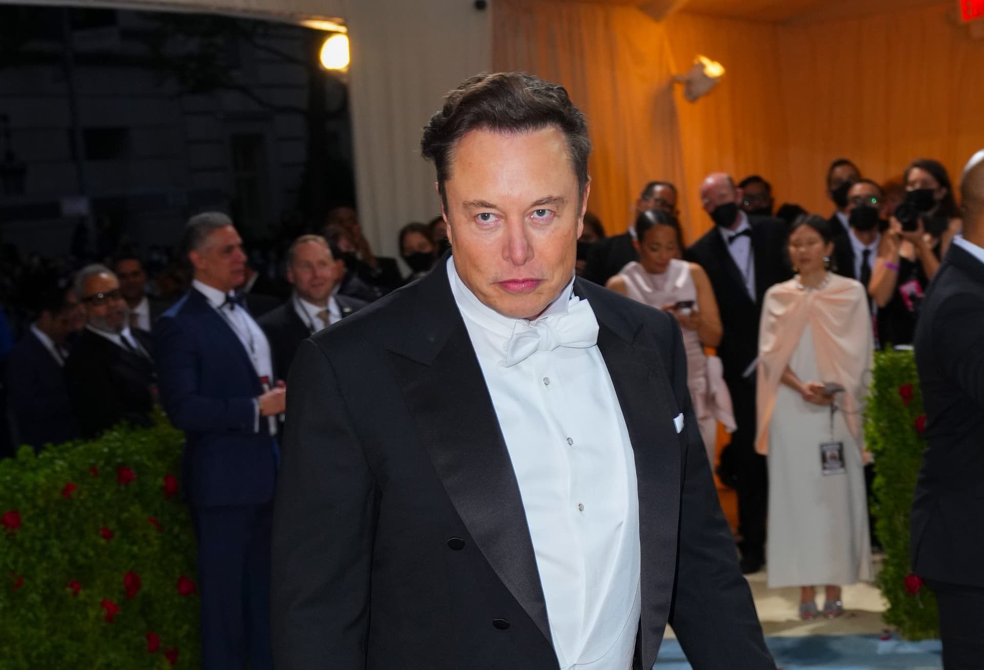 Elon Musk Hints at Possible Twitter Fee for Certain Users