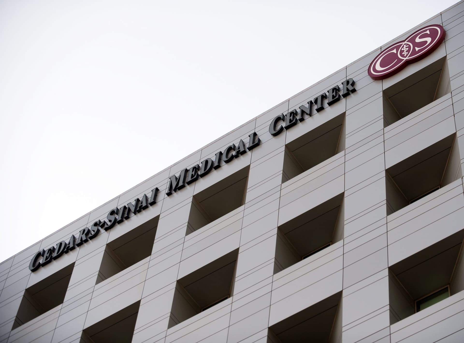 Husband of Black Mother Who Died After Childbirth Sues Los Angeles Hospital