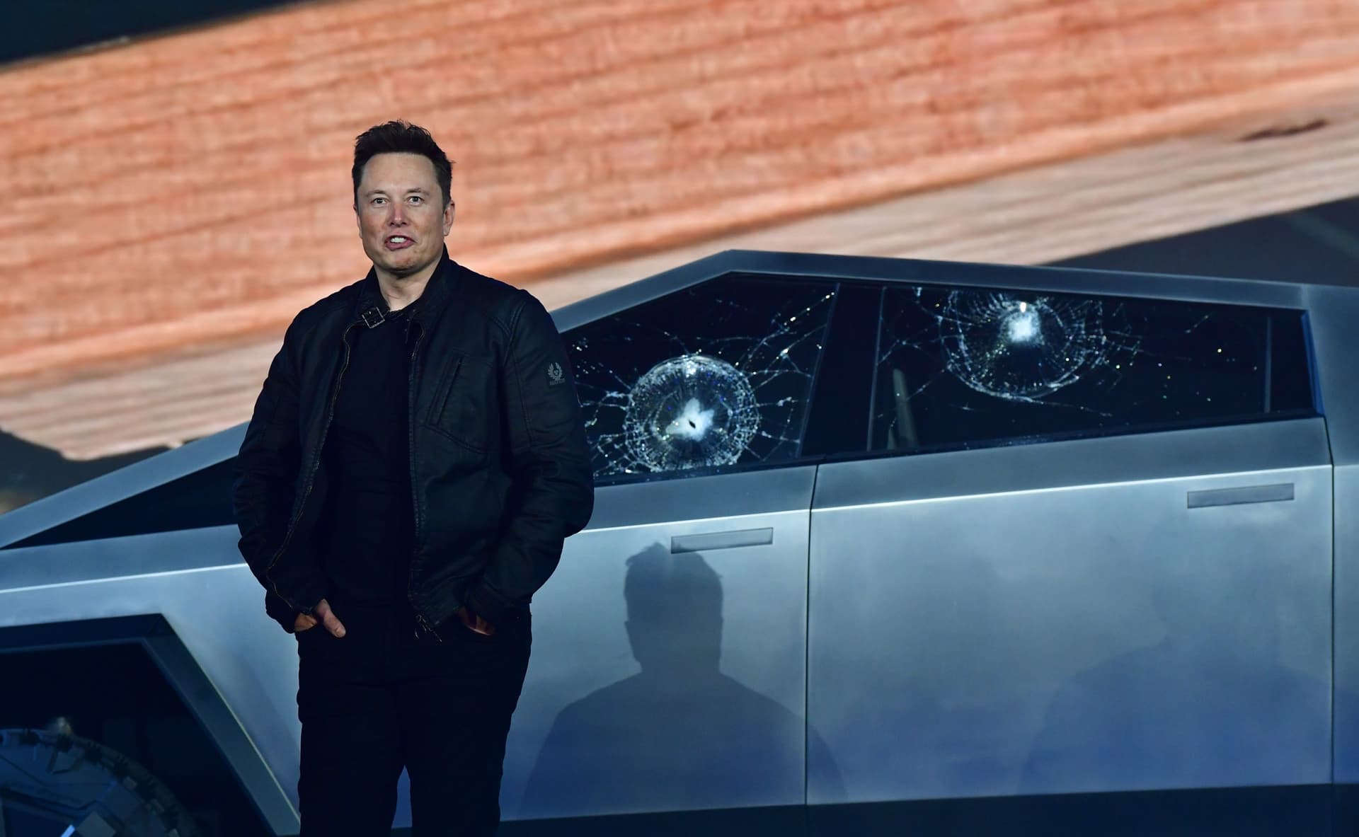 ‘Super Bad Feeling’: Elon Musk Reportedly Wants to Cut 10 Percent of Tesla Staff