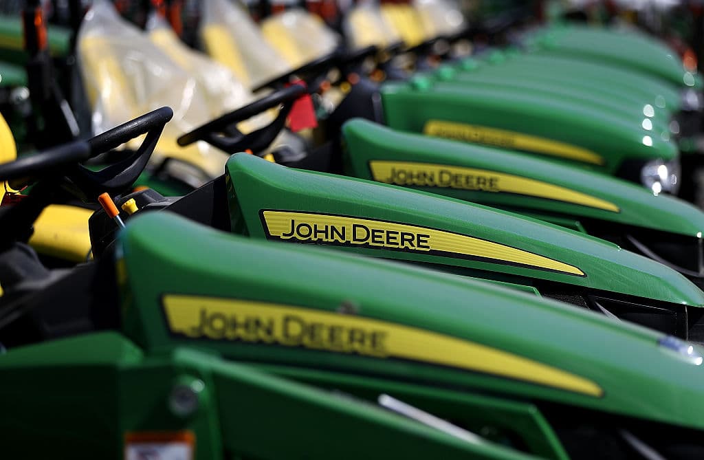 John Deere Is Moving Iowa Tractor Cab Assembly Operation to Mexico
