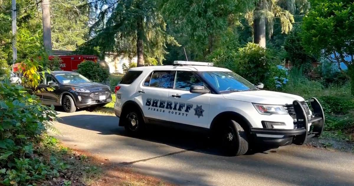 Hero: Armed Homeowner Takes Matters Into Own Hands After Neighbor's Forced Entry