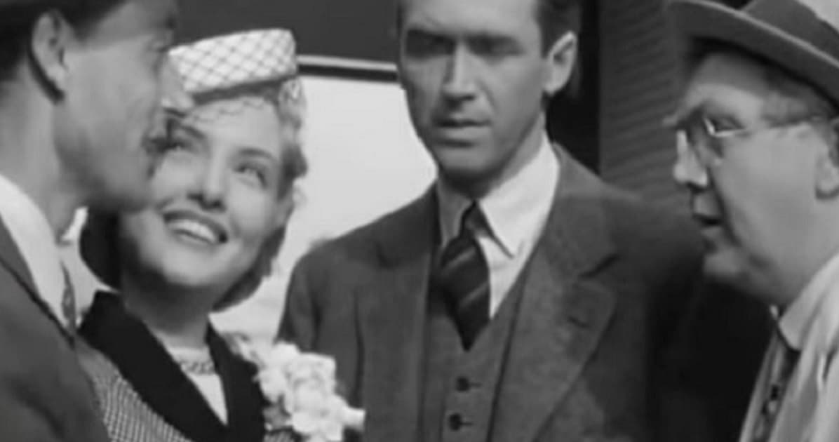Last Surviving Adult Cast Member from 'It's a Wonderful Life' Dies at 97