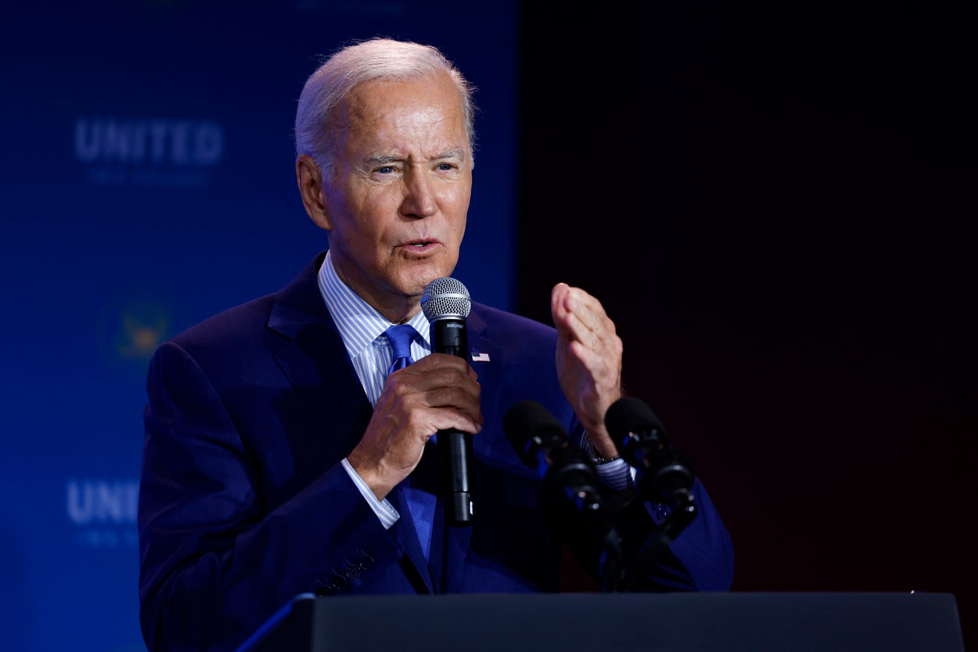 ‘He’s Not Joking’: Biden Issues Warning About Putin’s Nuclear Threats