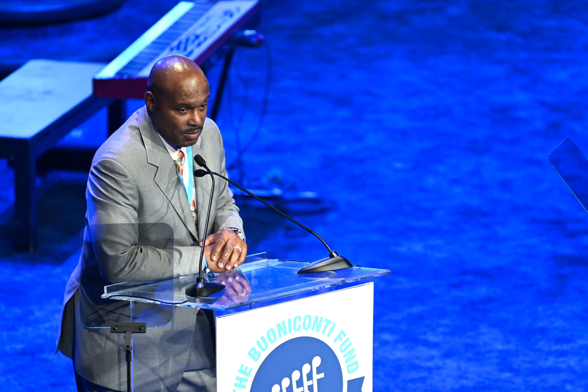 Hall of Fame Basketball Player Apologizes After Making a Joke During a Live Broadcast