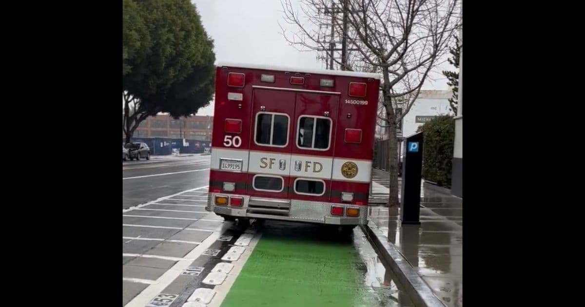 San Francisco Bicycle Rider Has Hysterical Meltdown After Seeing Emergency Vehicle in Her Lane