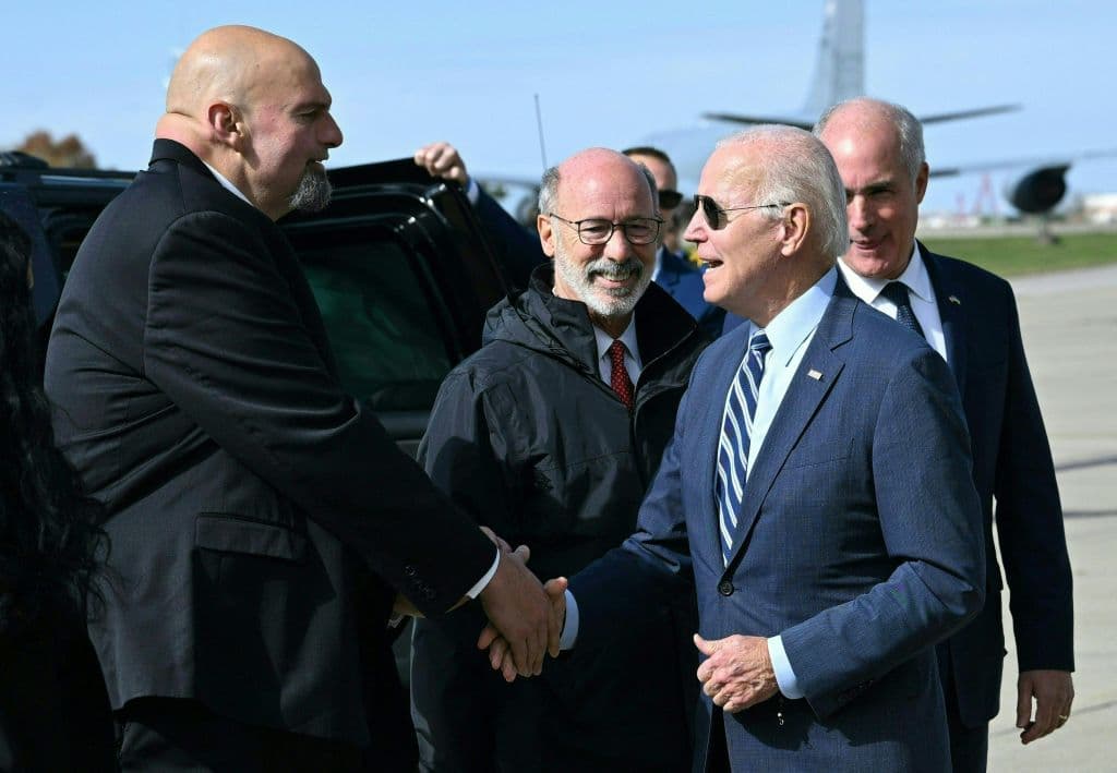 Biden Tweets Support for Fetterman After Revealing He Is Being Treated for Depression: ‘Leading by Example’