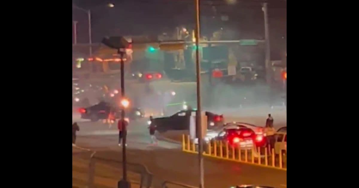 Chaos in Streets of Austin – Multiple People Catch Fire on Camera