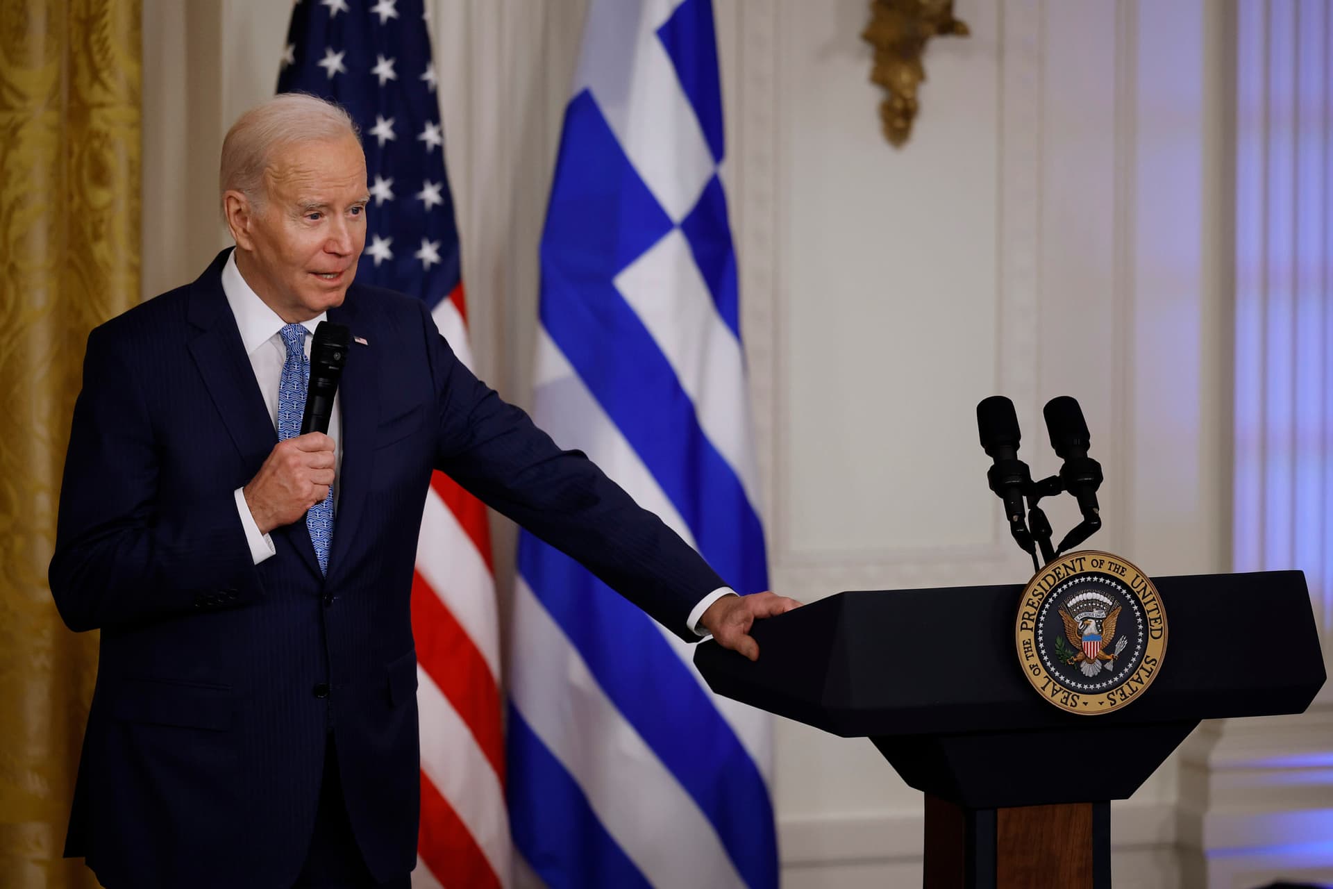 Democrats Angry Over Biden’s Latest Move: ‘Kindergarten-Level Cooperation’