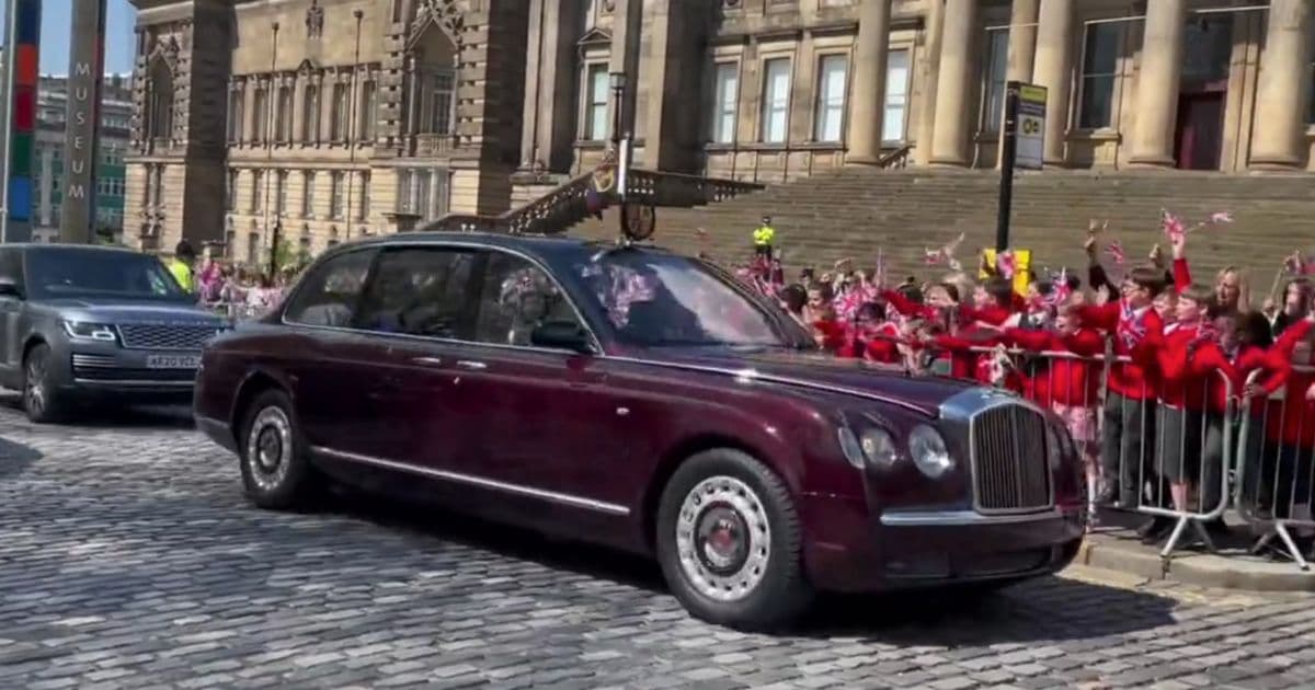 Protests Against Charles III ‘Drowned Out’ by School Kids – Or Were They?