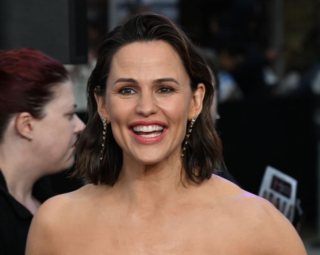 Jennifer Garner Says She Would Have Been a Minister if She Did Not Become Actor