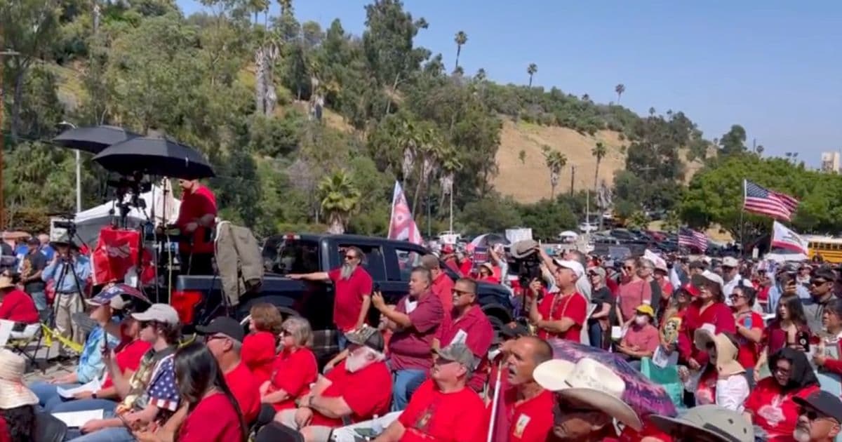 Massive Crowd Shows Up to Protest Against Dodgers’ Honoring of Anti-Christian LGBT Group