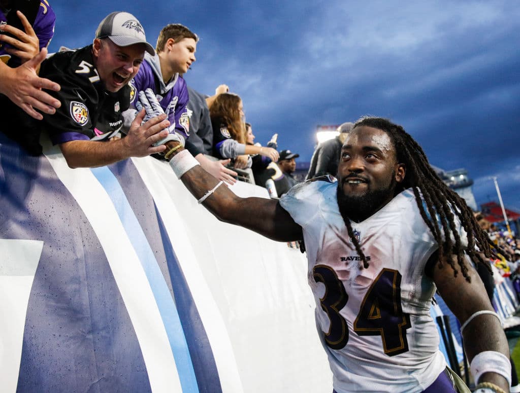 Former NFL Running Back Alex Collins Dies At 28