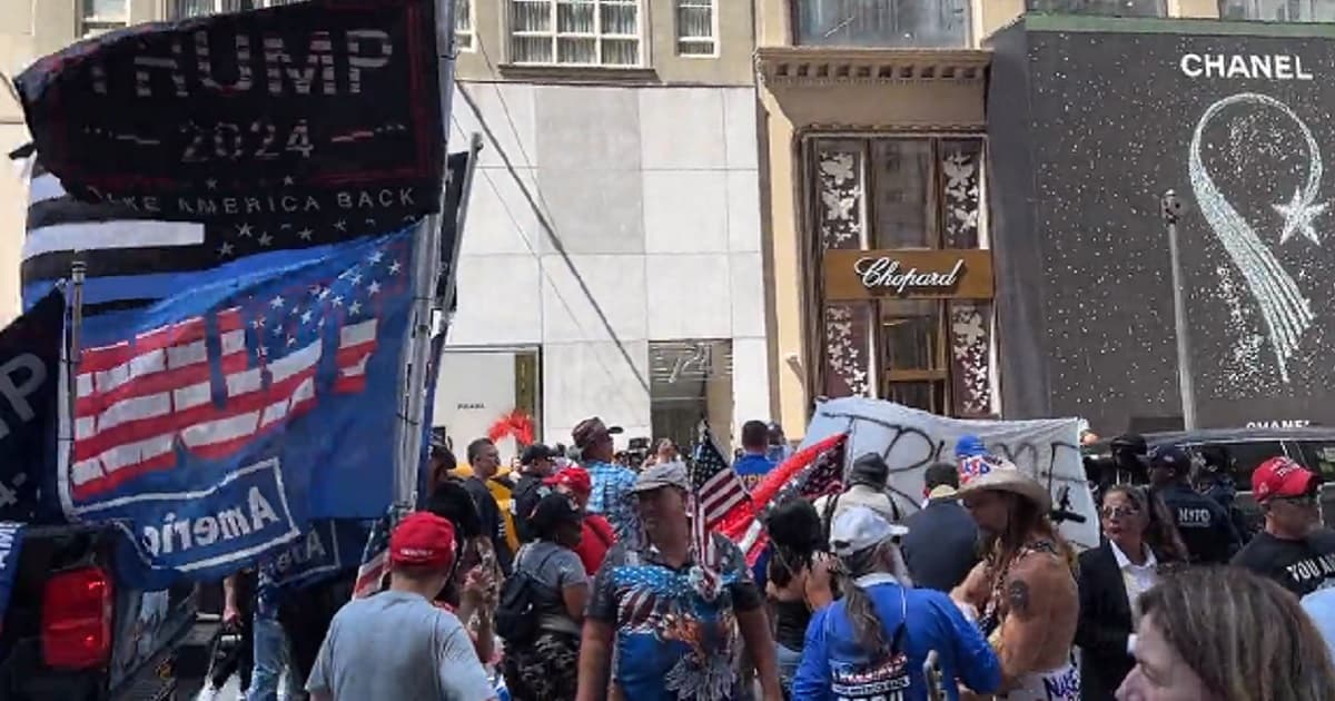 Something Incredible Happened Outside Trump Tower in Aftermath of Mug Shot Release