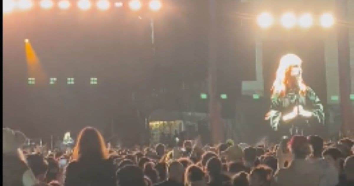 Rock Singer Who Told GOP Voters They’re ‘Dead’ to Her Now Forced to Cancel Remaining Shows
