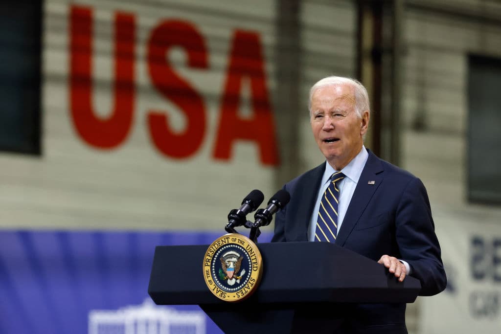 Biden Asks Netanyahu for Pause in Fighting to Allow for Release of More Hostages