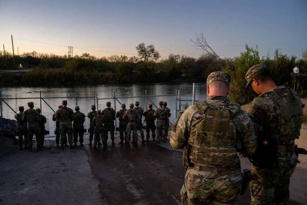 Texas Adds More Security Measures to Park in Refusal to Surrender to Federal Government