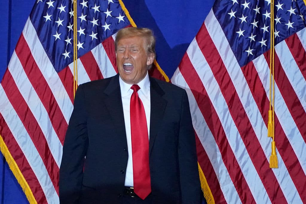 Judge Threatens to Throw Trump out of Courtroom for Being ‘Disruptive’