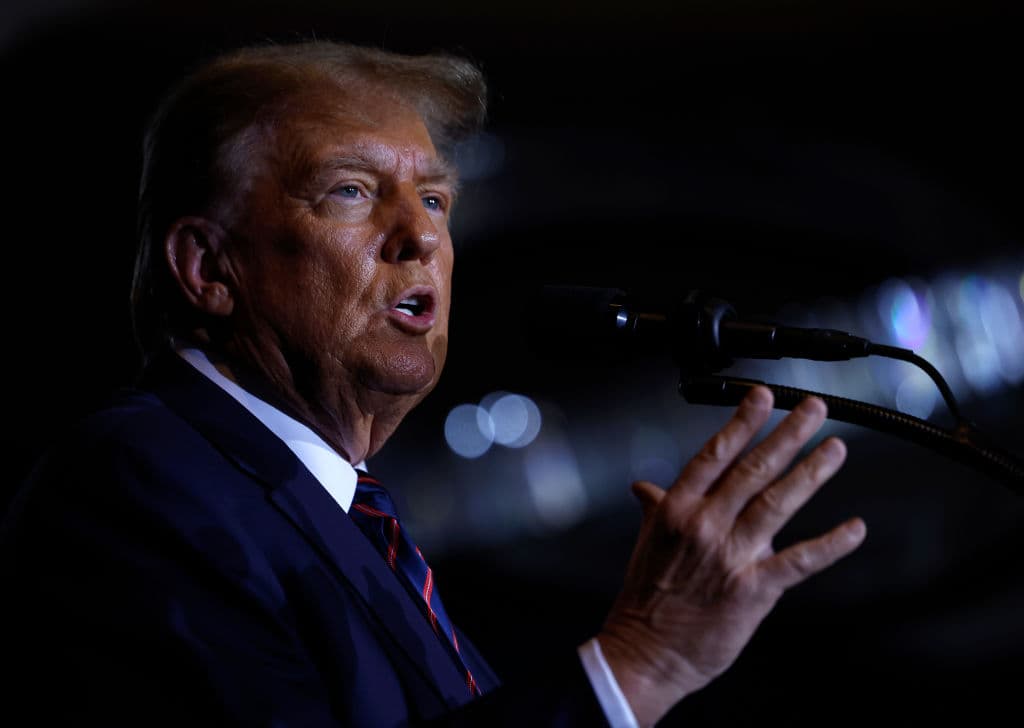 MAGA Super PAC Calls for Nikki Haley to ‘Drop Out’ of Presidential Race