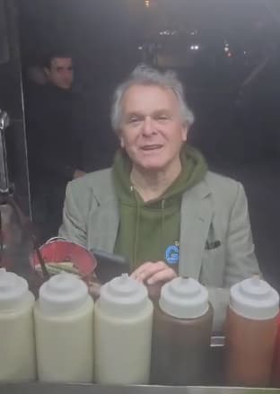 Former Obama Official Ordered to Complete Anti-Bias Training After Harassing Muslim Cart Vendor