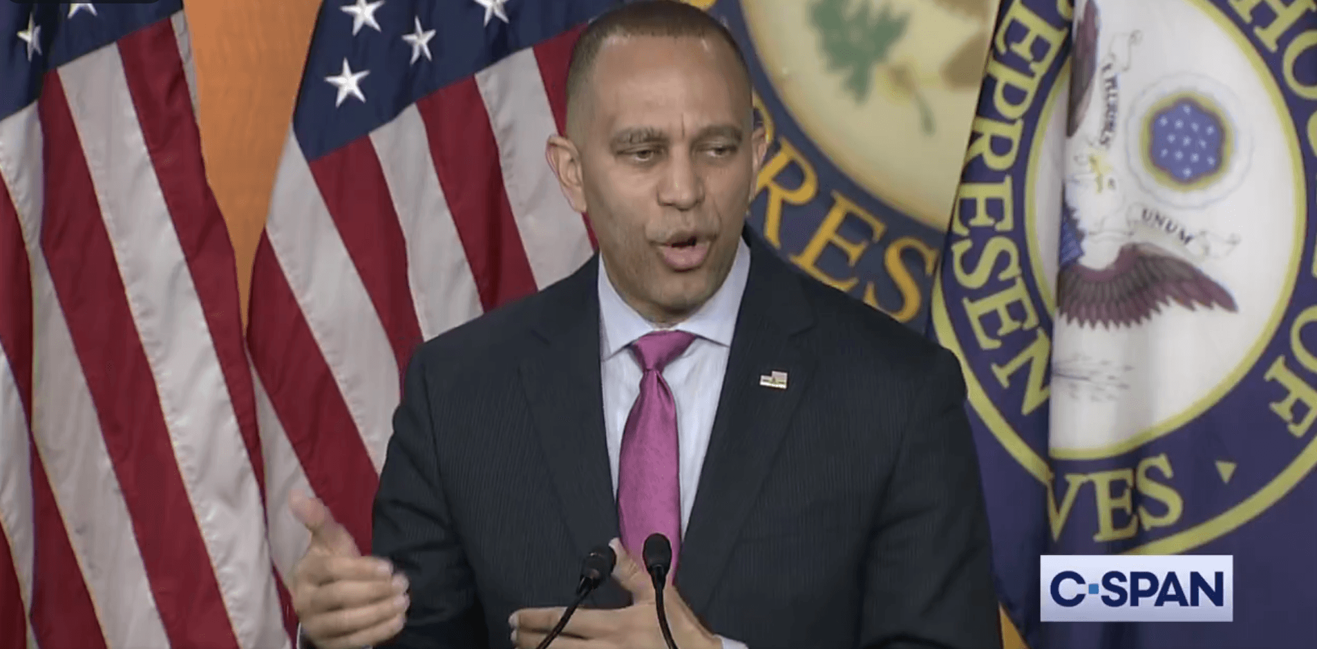 Hakeem Jeffries Claims Alito and Thomas Are ‘Totally Out of Control’