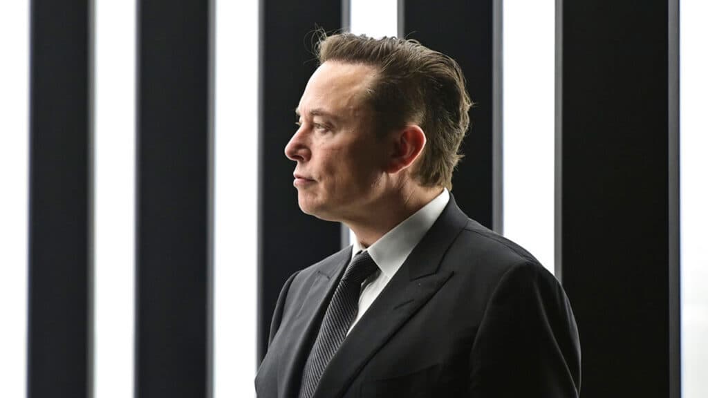 Brazilian Judge Orders Criminal Probe Of Elon Musk As They Tussle Over ‘Fake News’ Online