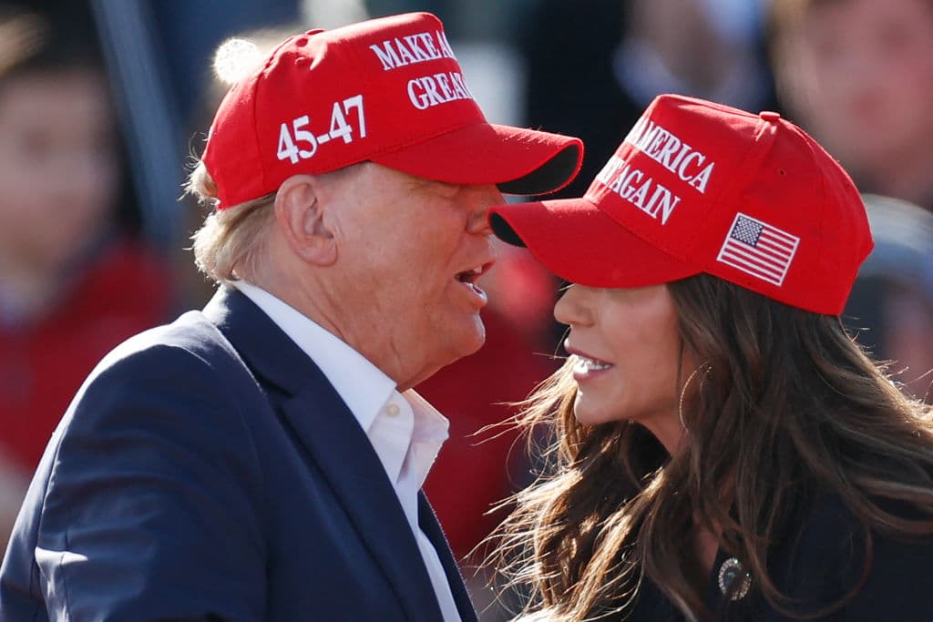 Noem: Trump Should Pick Female as Running Mate 