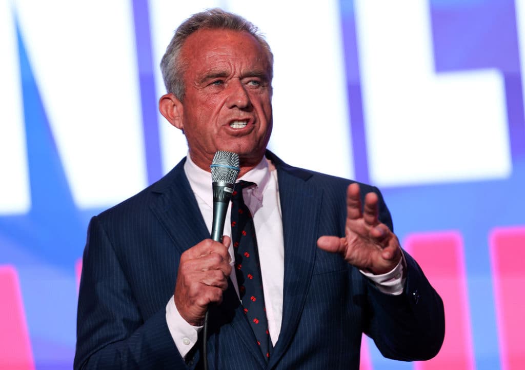 RFK Jr.’s Campaign Struggles as Focus Narrows on Trump, Harris