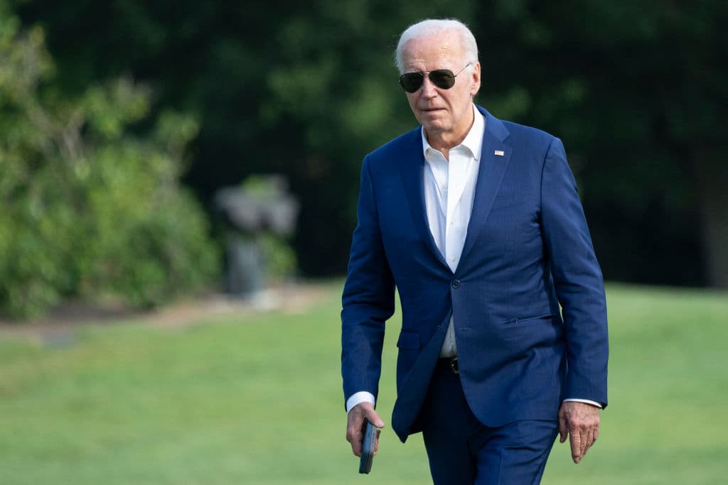 Report: Biden Receives Documents With ‘Large Print’ to Give Him ‘Precise’ Stage Directions