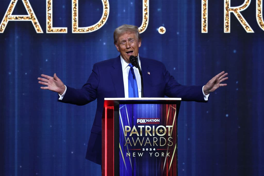 Trump Receives ‘Patriot of the Year’ Award, Vows to ‘Get Things Straightened Out’ in US